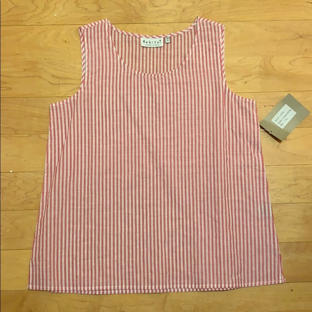 Sleeveless Habitat Top, Size XS